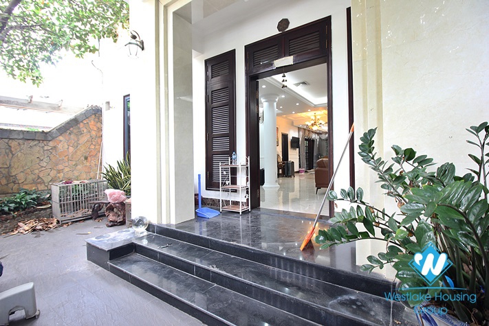 A glamorous villa for rent in Ciputra Compound, Tay Ho